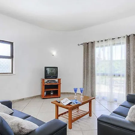 Villa Lourenco *