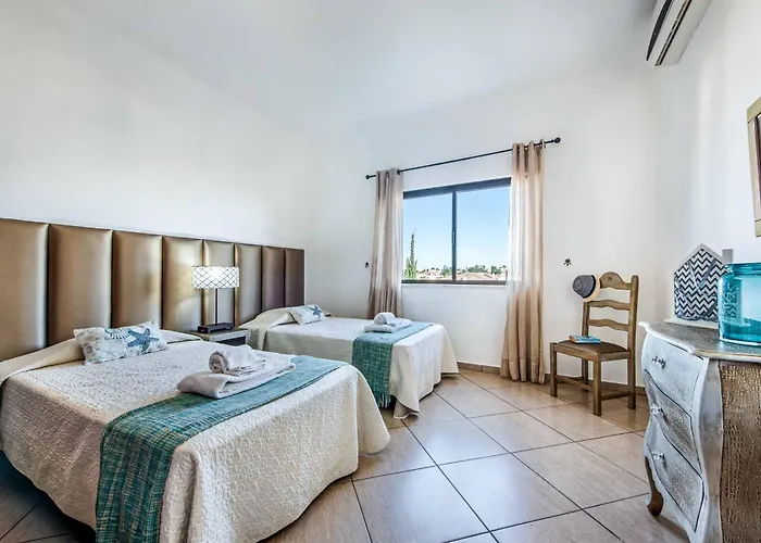 וילה Lourenco אלבופיירה