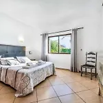Villa Lourenco *